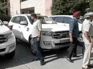 हरियाणा के फर्जी चीफ सेक्रेटरी के शाही ठाठ,35 करोड़ ठग चुका