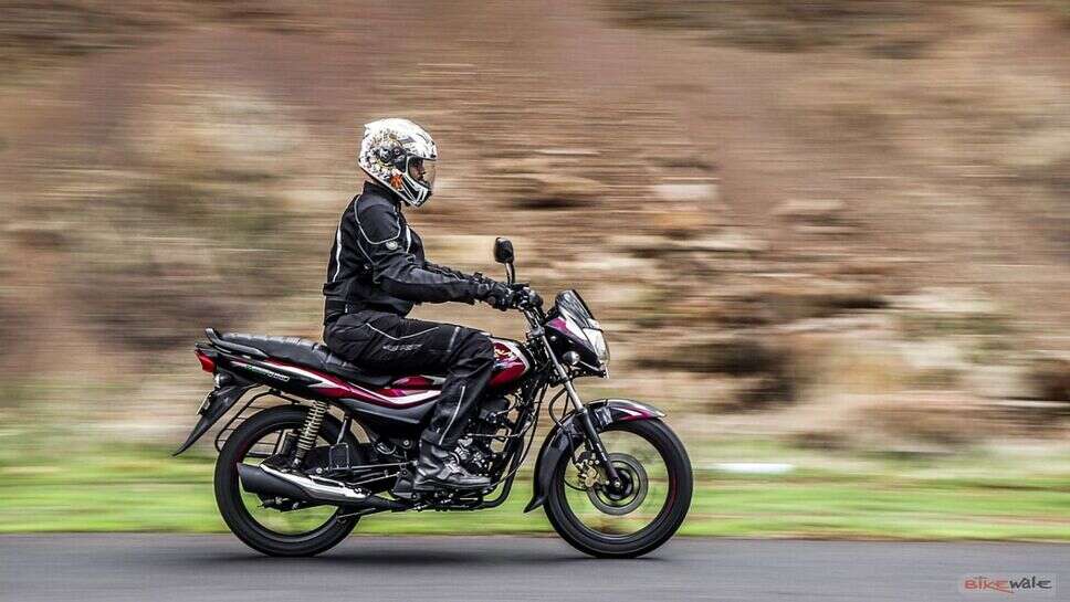 Bajaj Platina 110: 80 किलोमीटर की रेंज वाली बजाज प्लेटिना 110 खरीदें, जानें कीमत और फिचर्स