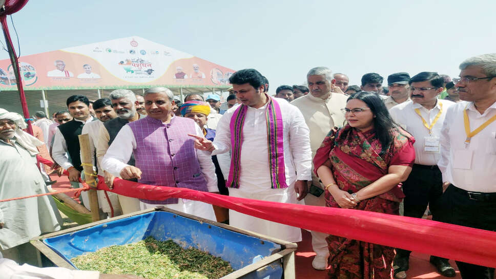 किसानों को सही सम्मान दिया प्रधानमंत्री नरेंद्र मोदी ने- बिप्लव देब
