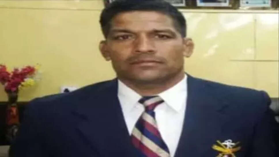 जम्मू में आतंकियों से मुठभेड़ में हरियाणा के चरखी दादरी का बेटा शहीद, छोटा भाई भी आर्मी में सुबेदार