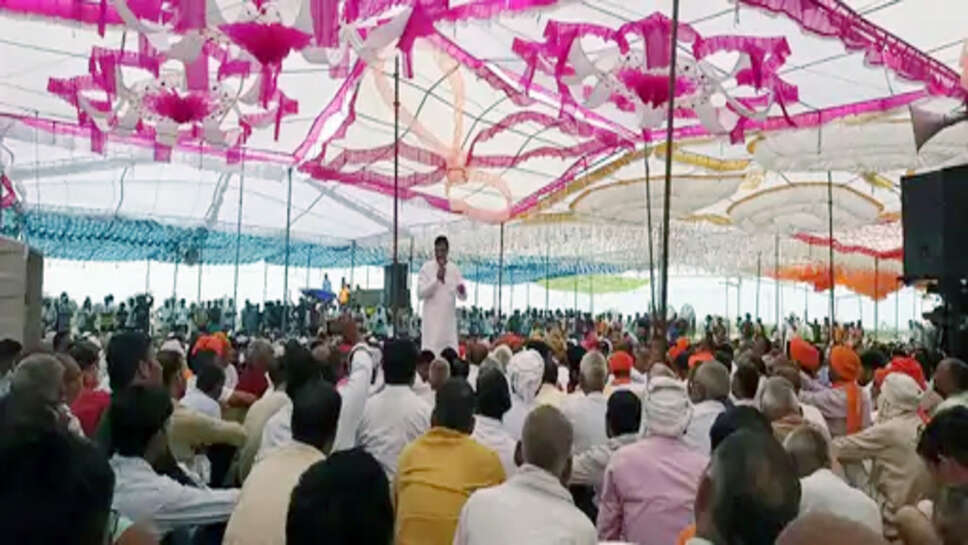 पलवल में सर्वजातीय हिंदू महापंचायत, ब्रजमंडल यात्रा पूरी कराने की मांग