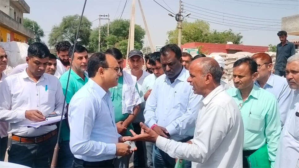 बवानीखेड़ा : एडीसी ने अनाज मंडी में खरीद कार्य का किया निरीक्षण