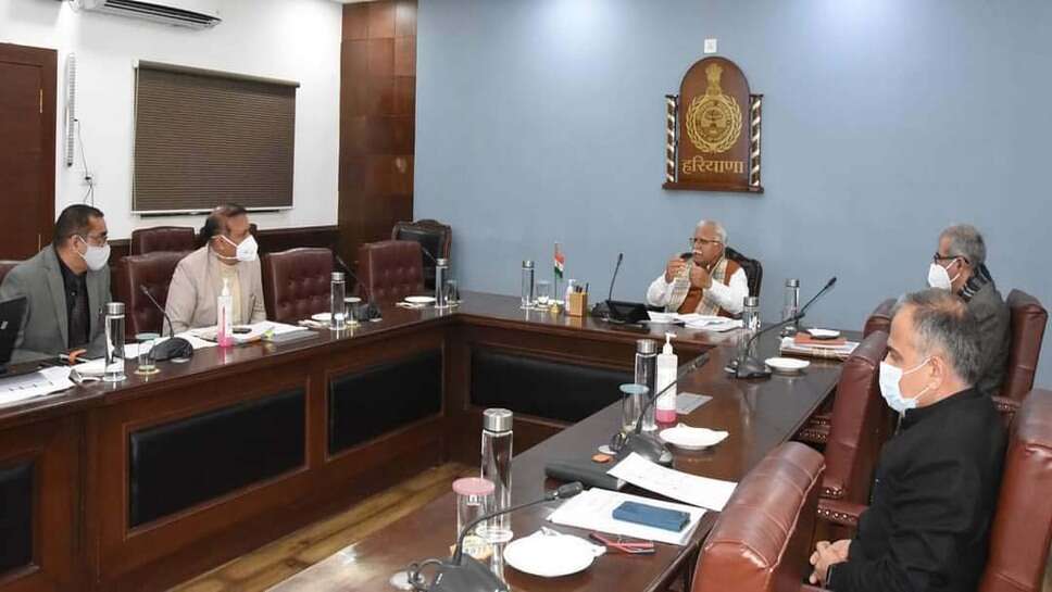 मुख्यमंत्री मनोहर लाल का विपक्ष पर प्रहार, आवेदन आमंत्रित किए जाएं तो युवाओं के मोबाइल फोन पर SMS अलर्ट पहुंचना चाहिए