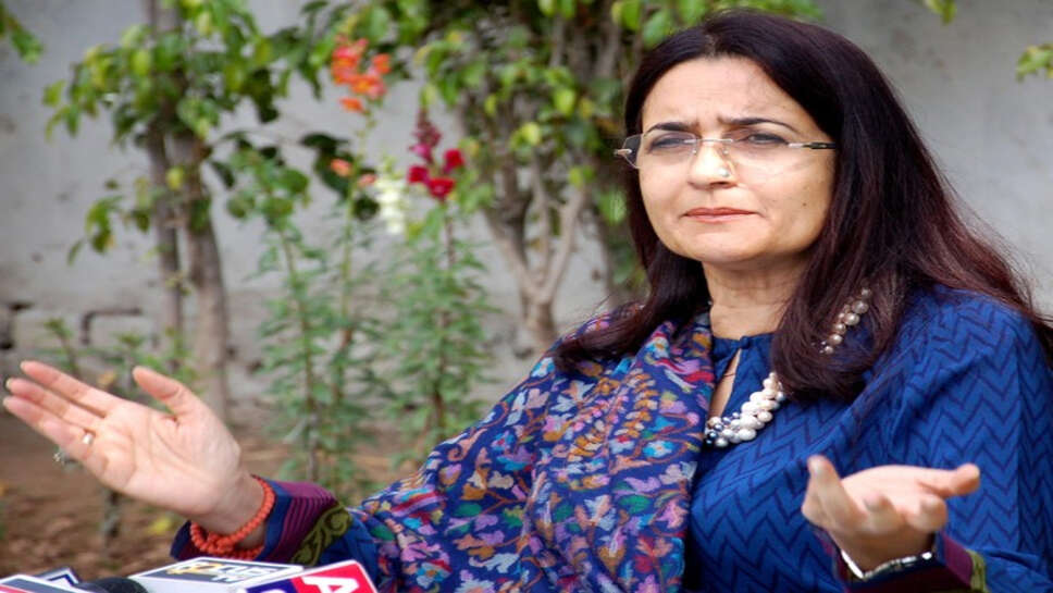 BJP धर्मवीर सिंह की जगह इस बार अलग चेहरा मैदान में लाएगी-किरण चौधरी