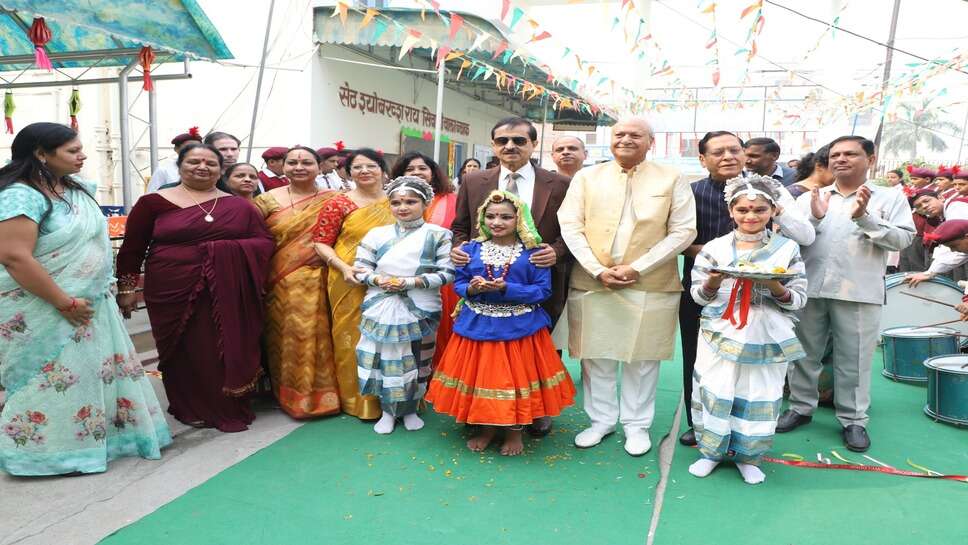 वैश्य मॉडल स्कूल में बाल महोत्सव एवं पुस्तक प्रदर्शनी का आयोजन-शिवरतन गुप्ता