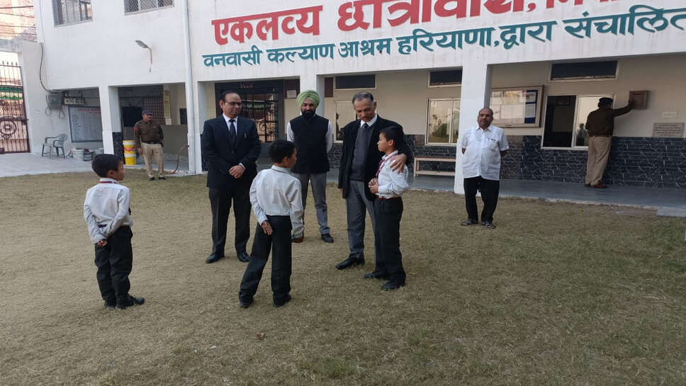 सेशन जज दीपक अग्रवाल ने किया बाल सेवा आश्रम का औचक निरीक्षण
