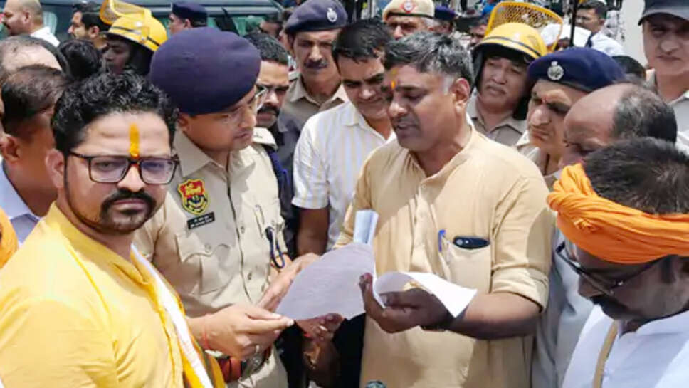 नूंह हिंसा के विरोध में भिवानी में जाम-प्रदर्शन