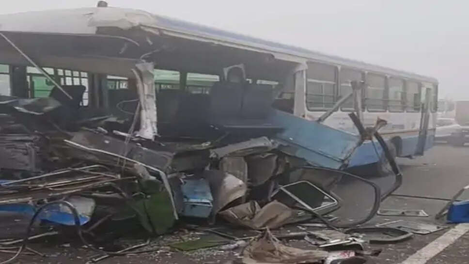 भिवानी से चंडीगढ़ जा रही बस की ट्रक से टक्कर