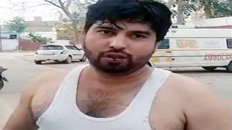 SBI बैंक के कैशियर से लूट