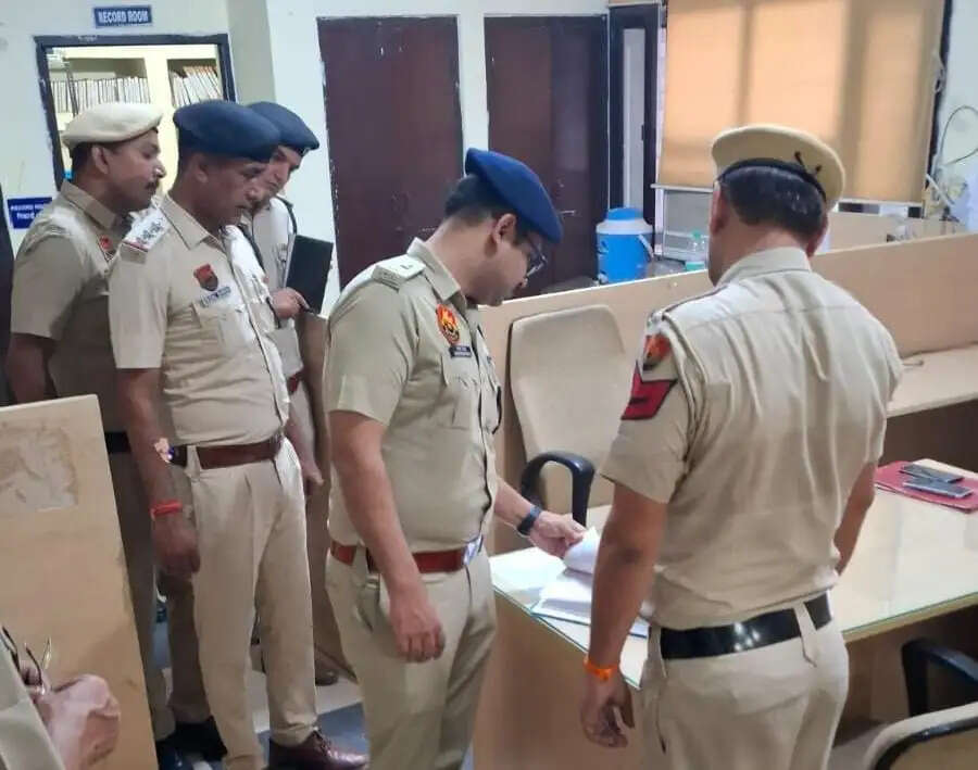 श्री मयंक मिश्रा