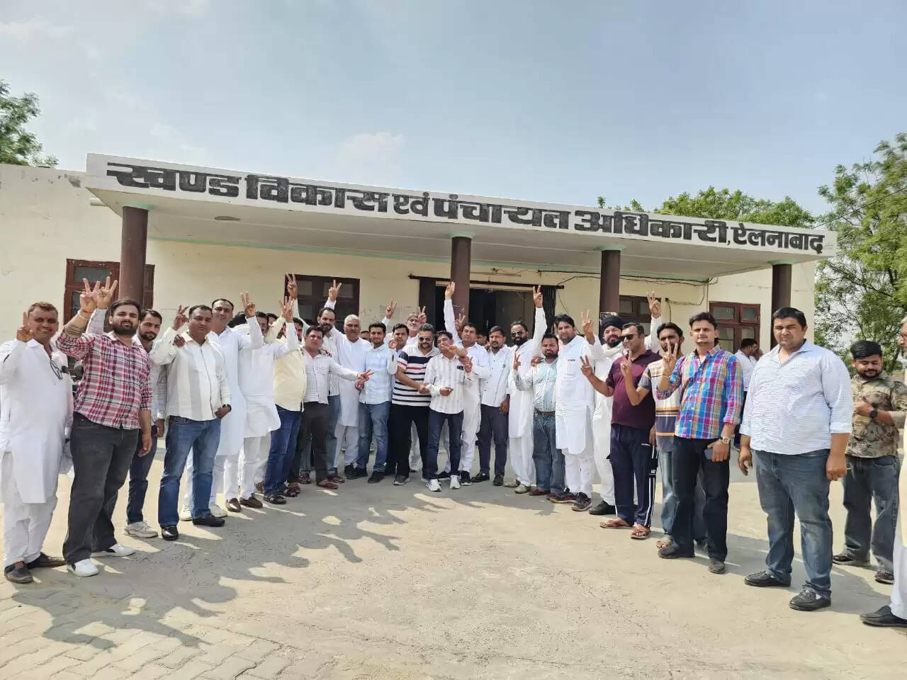 सिरसा के ऐलनाबाद ब्लॉक समिति में मीनू बैनीवाल टीम का कब्जा