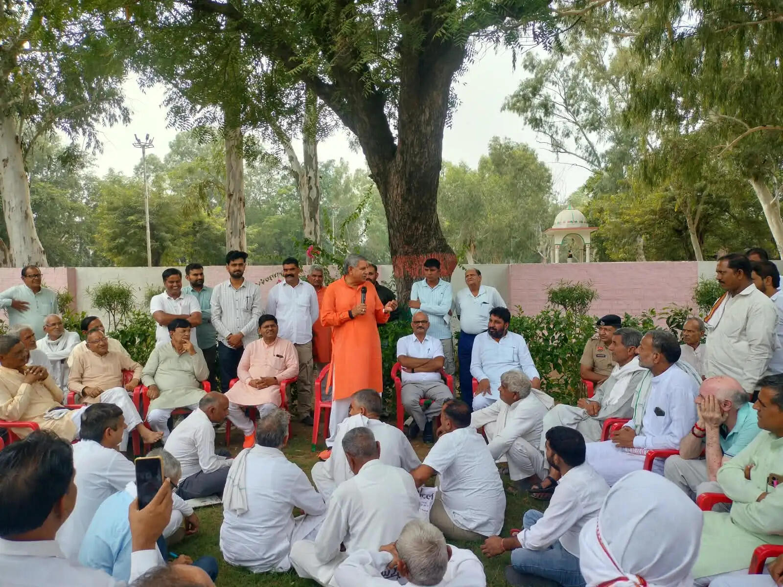 धर्मवीर सिंह 