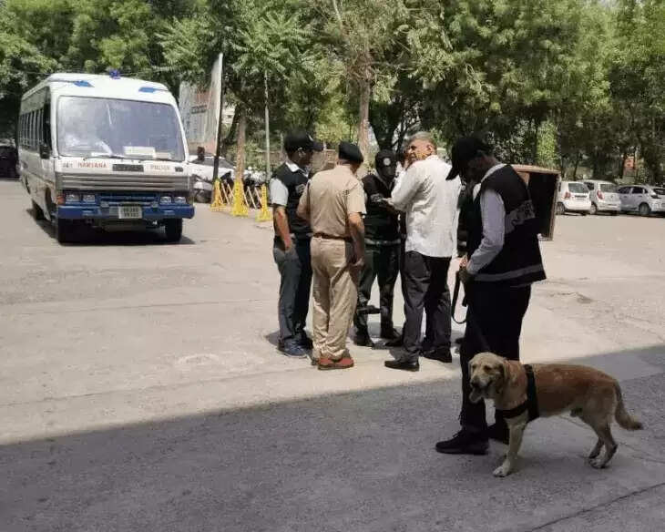 हरियाणा में इस जिले के सचिवालय को उड़ाने की धमकी