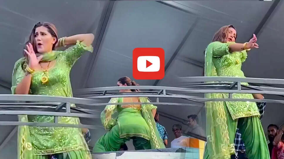 सपना ने एक-एक ठुमके से लोगों को बनाया दीवाना, पानी के अंदर भी लगे नाचने&nbsp;