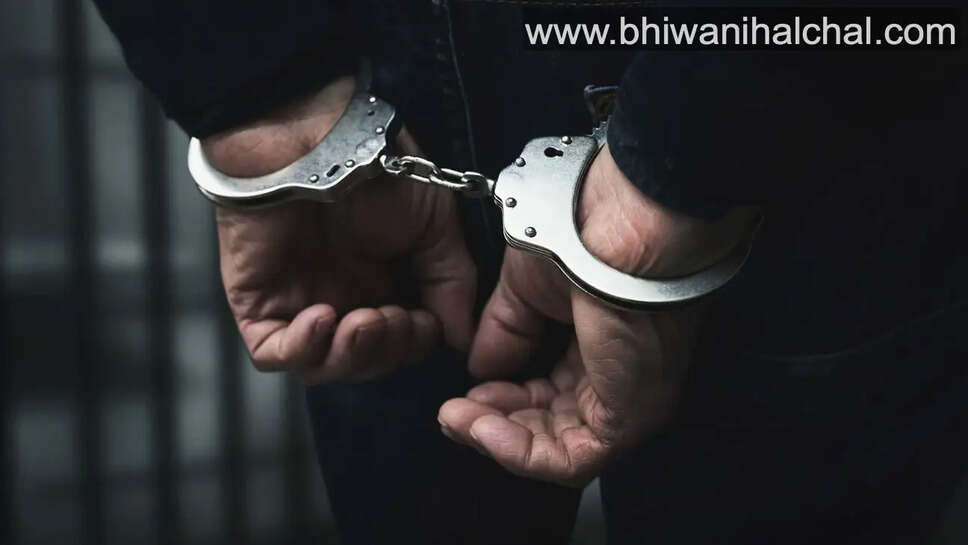 चेक बाउंस मामले में फरार चल रहे उदघोषित आरोपी को किया गिरफ्तार।