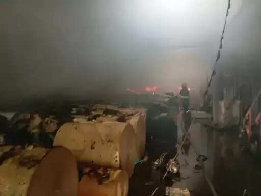 हरियाणा की IMT मानेसर की एक फैक्ट्री में लगी भीषण आग